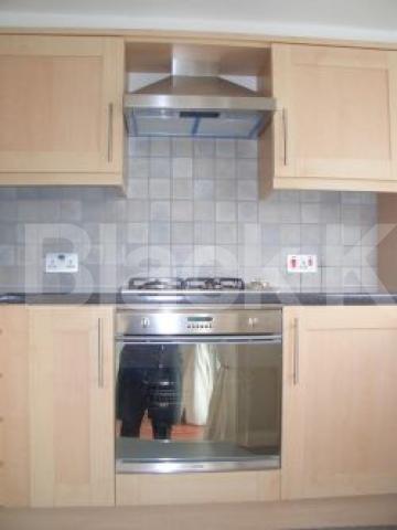 			NEW INSTRUCTION!, 3 Bedroom, 1 bath, 1 reception Flat			 Stratford Villas, Camden Square